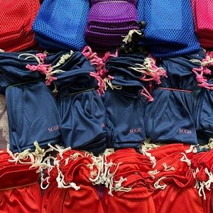 Sunglasses pouch